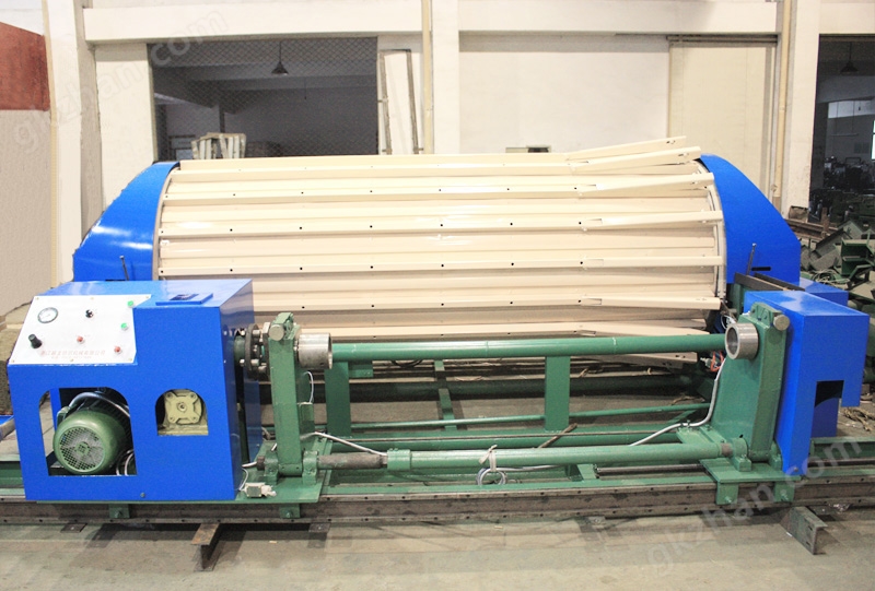 YL2003型分条整经机